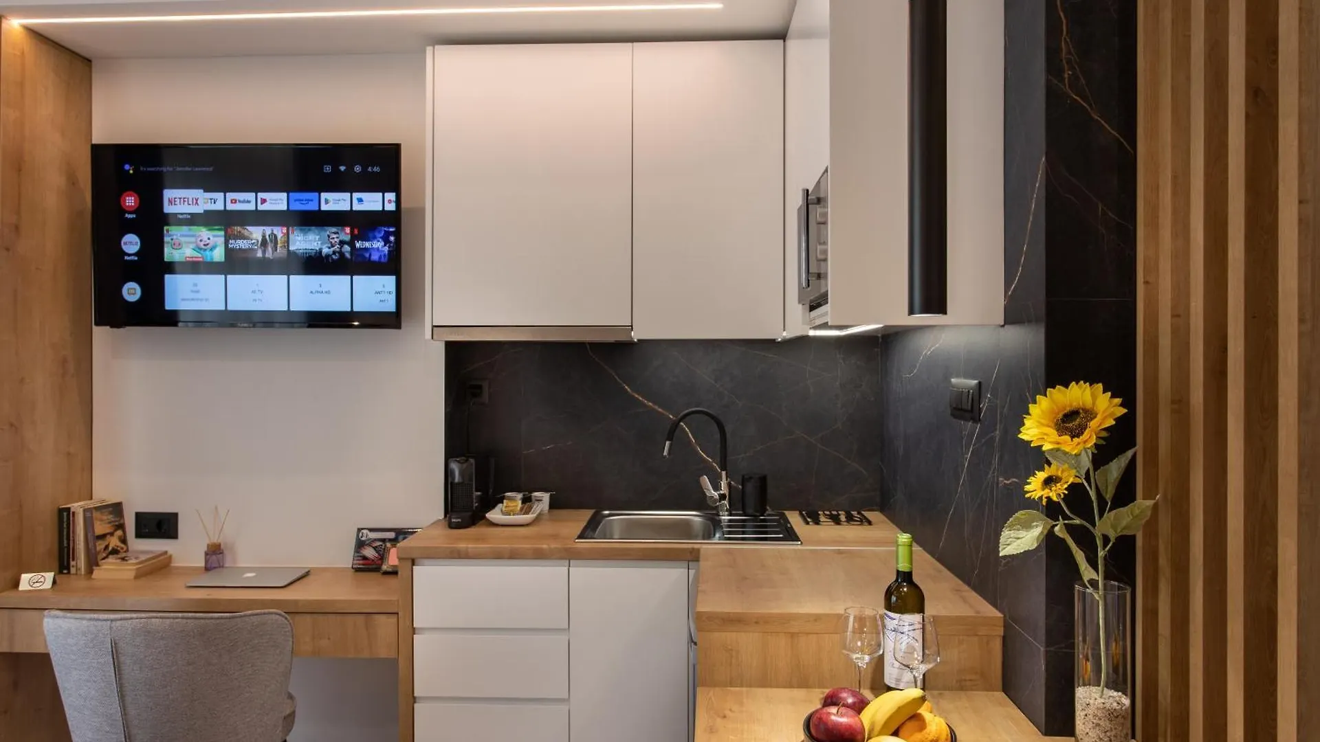 Sunflower Smartliving Suites Heraklion