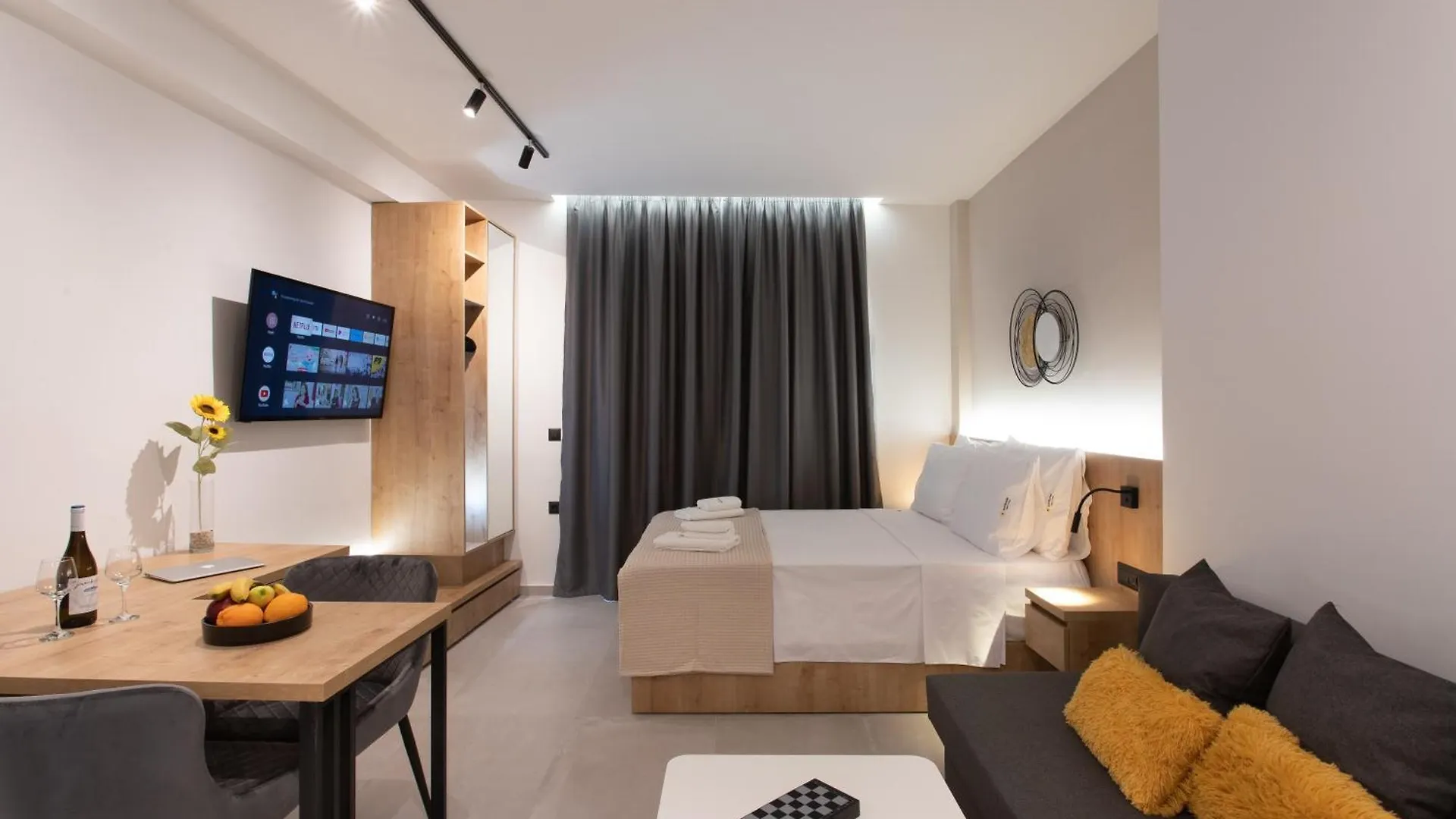 Apartment Sunflower Smartliving Suites Heraklion